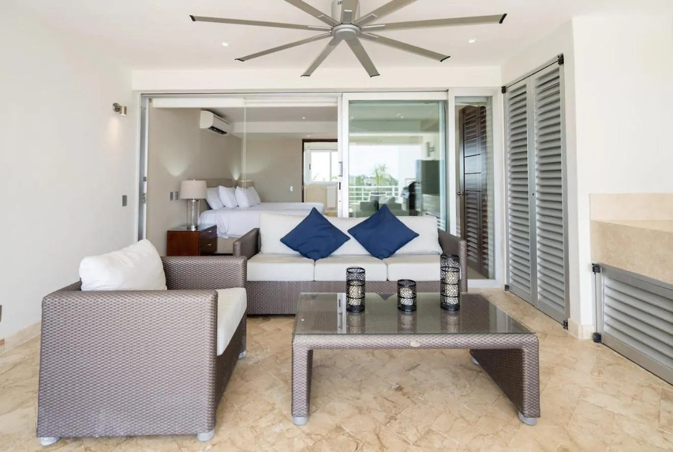 Magia Beachside Apartment By Bvr Playa del Carmen