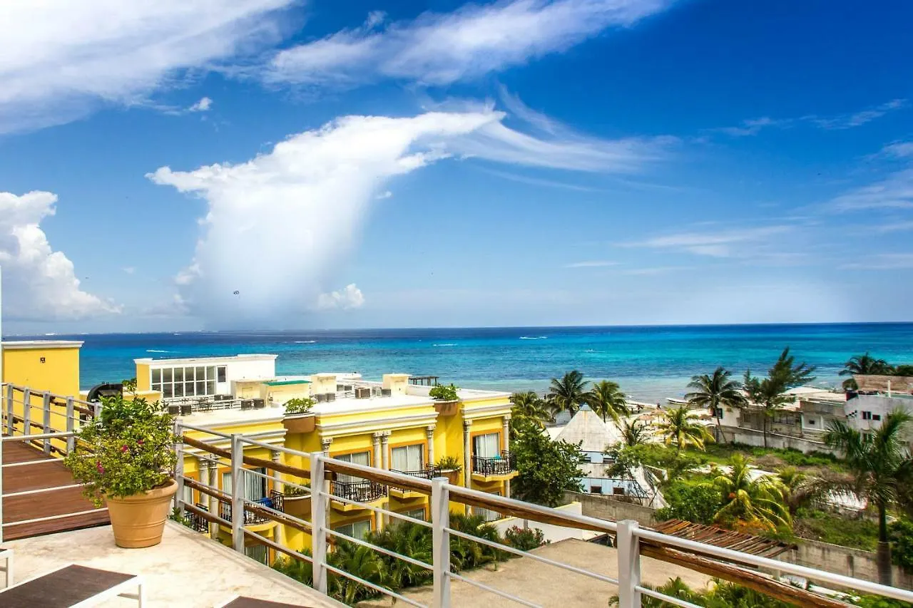 Magia Beachside Apartment By Bvr location
