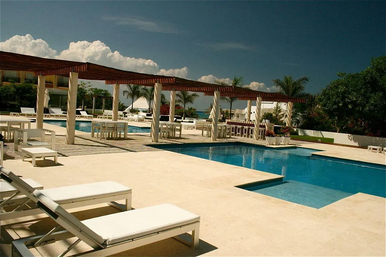 Magia Beachside Apartment By Bvr Playa del Carmen